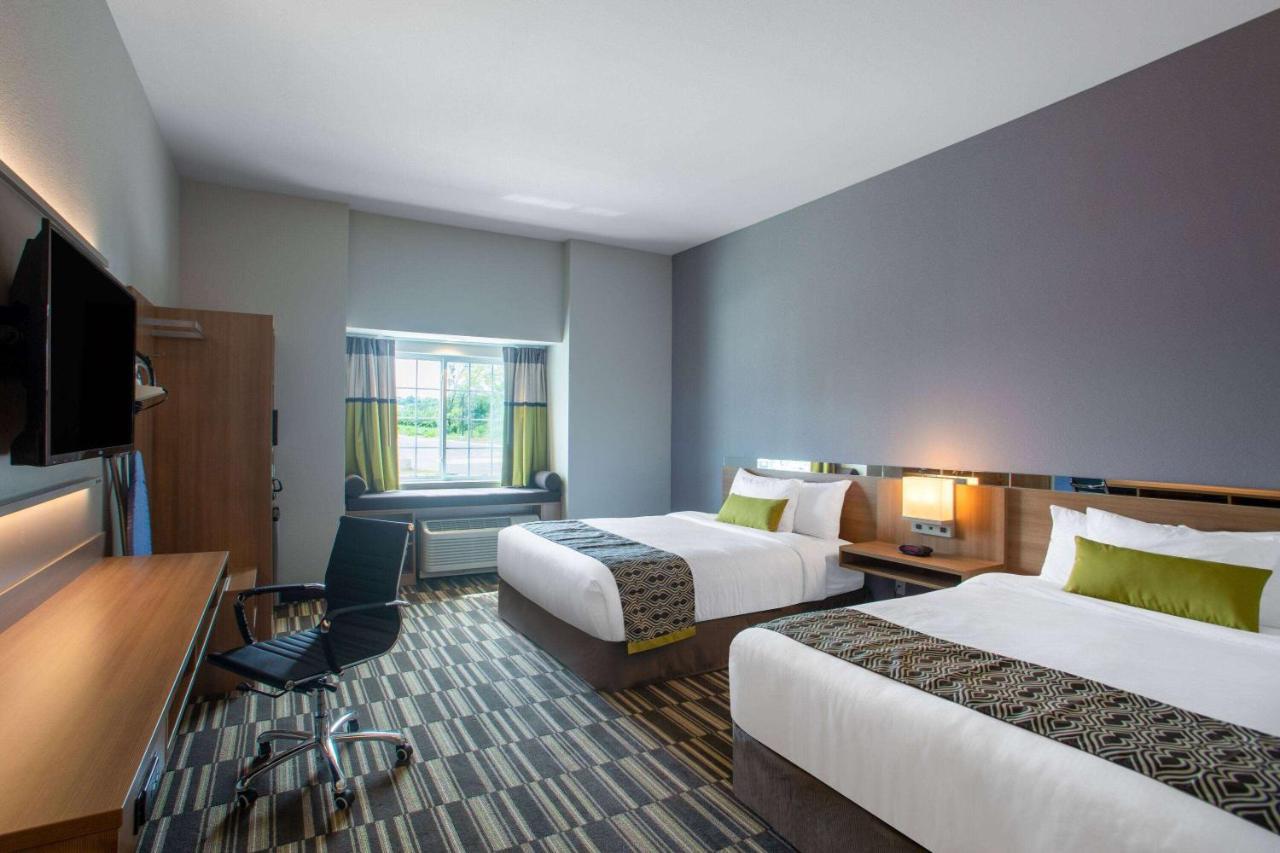 Microtel Inn & Suites By Wyndham Liberty Ne Kansas City Area ภายนอก รูปภาพ
