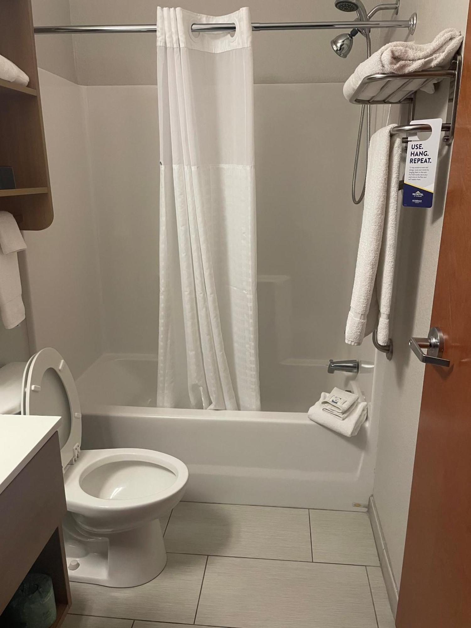 Microtel Inn & Suites By Wyndham Liberty Ne Kansas City Area ภายนอก รูปภาพ